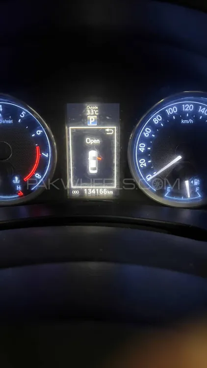 Toyota Corolla 2017 for Sale in Lahore Image-1