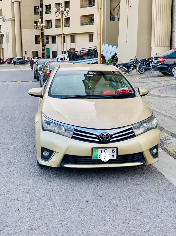 Toyota Corolla 2015 for Sale in Islamabad Image-1