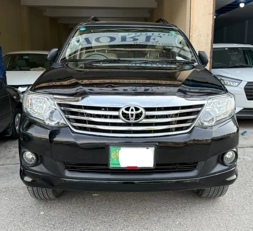 Toyota Fortuner 2014 for Sale in Lahore Image-1