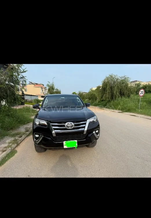 Toyota Fortuner 2021 for Sale in Islamabad Image-1