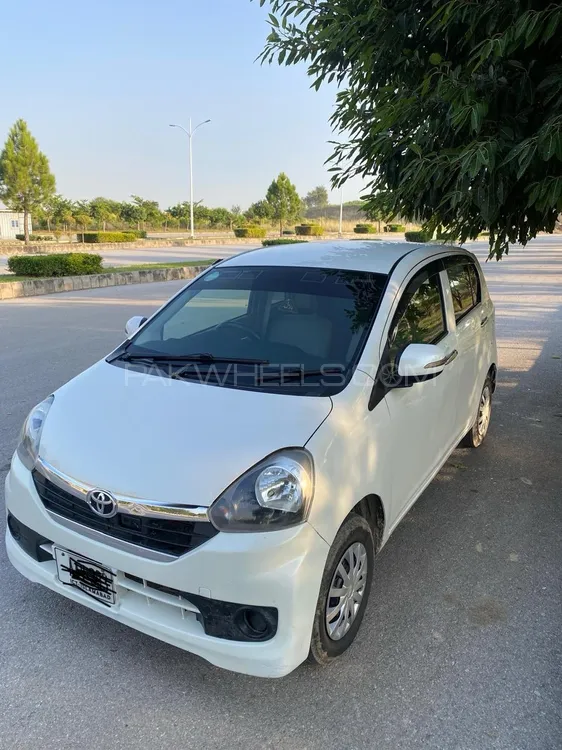 Toyota Pixis Epoch 2016 for Sale in Islamabad Image-1