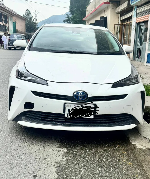 Toyota Prius 2020 for Sale in Nowshera Image-1