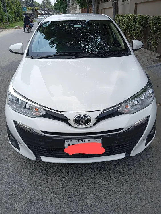 Toyota Yaris Sedan 2022 for Sale in Lahore Image-1