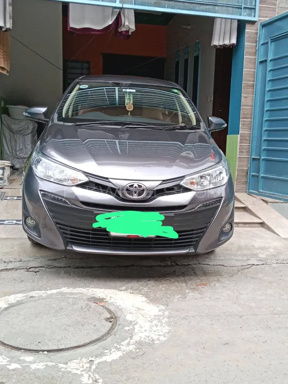 Toyota Yaris Sedan 2022 for Sale in Lahore Image-1