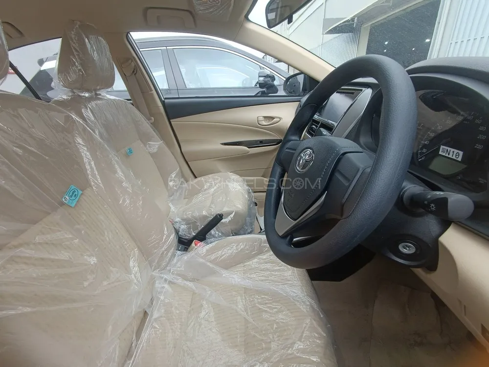 Toyota Yaris Sedan 2025 for Sale in Lahore Image-1