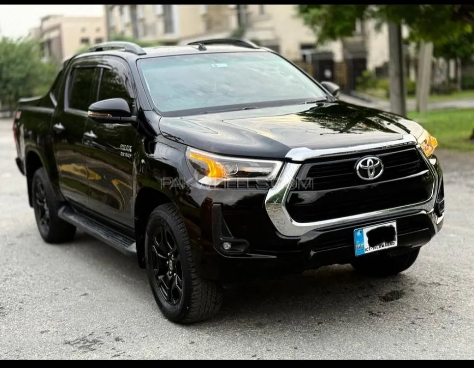 Toyota Hilux 2022 for Sale in Lahore Image-1