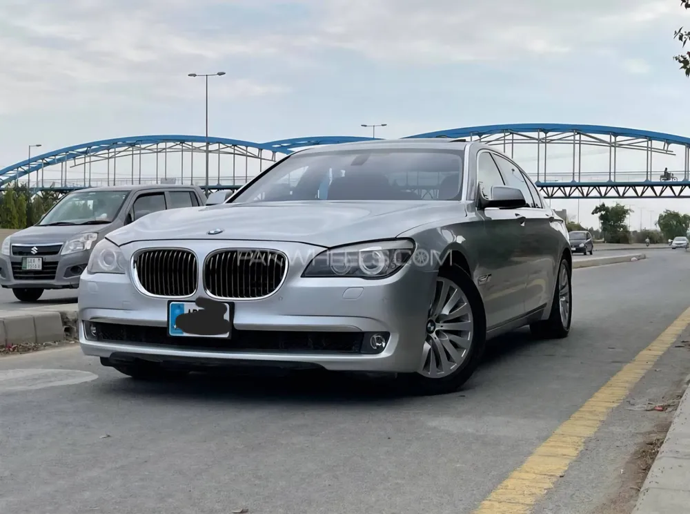 BMW 7 Series 2009 for Sale in Islamabad Image-1