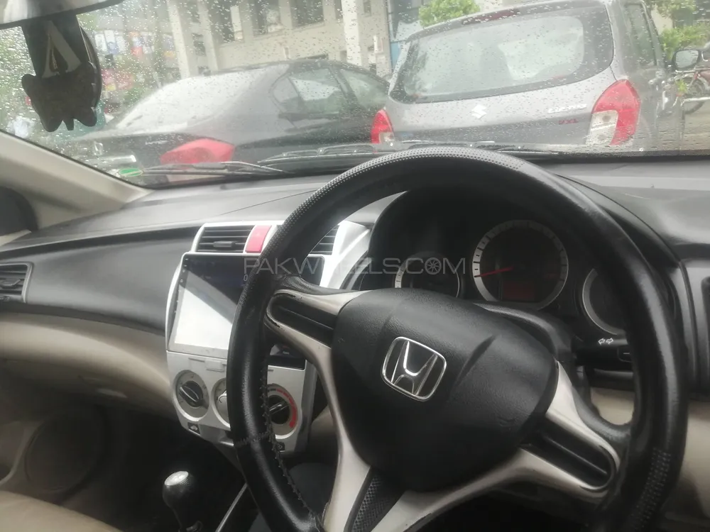 Honda City 2013 for Sale in Islamabad Image-1