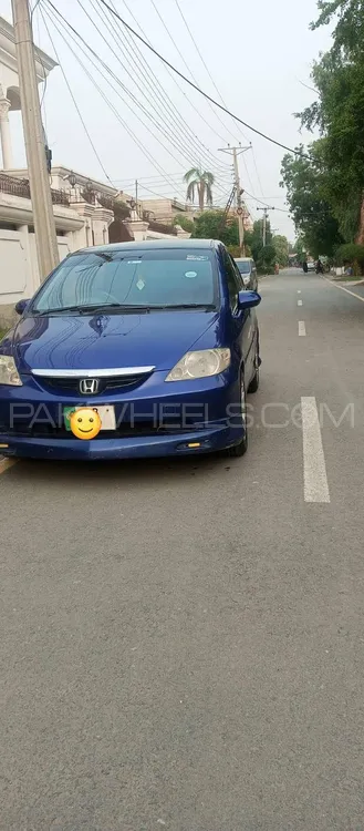 Honda City 2004 for Sale in Faisalabad Image-1