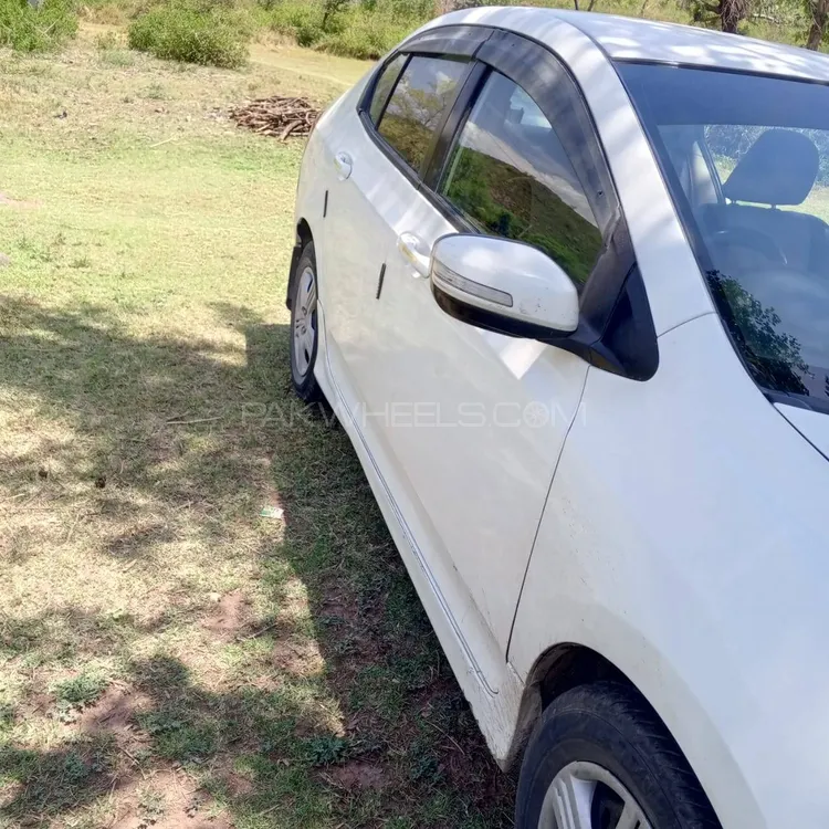 Honda City 2015 for Sale in Islamabad Image-1