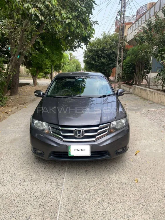 Honda City 2016 for Sale in Faisalabad Image-1