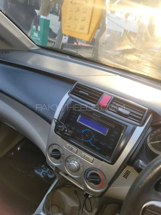 Honda City 2018 for Sale in Lahore Image-1
