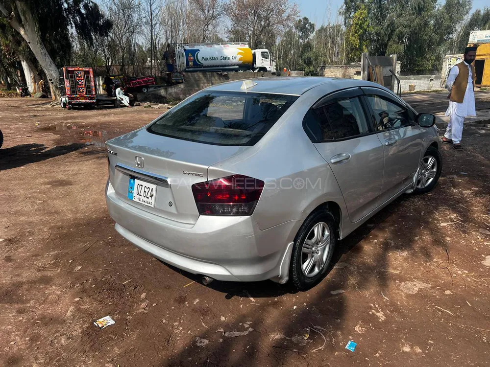 Honda City 2010 for Sale in Peshawar Image-1