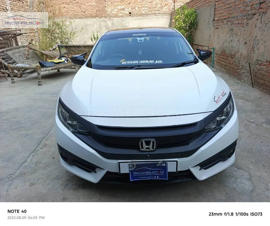 Honda Civic 2016 for Sale in Peshawar Image-1