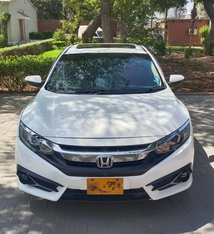 Honda Civic 2017 for Sale in Karachi Image-1