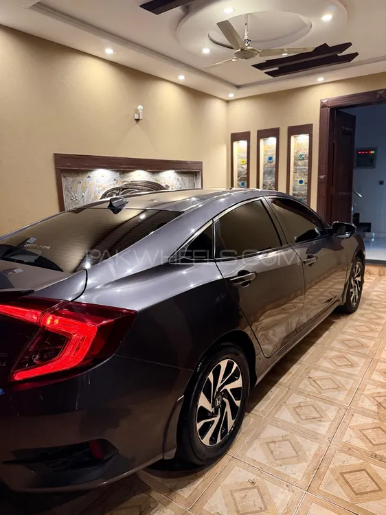 ہونڈا سوک 2018 for Sale in لاہور Image-1