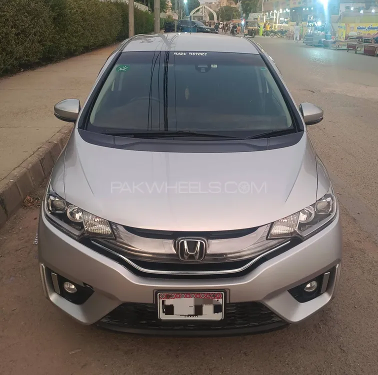 Honda Fit 2014 for Sale in Karachi Image-1