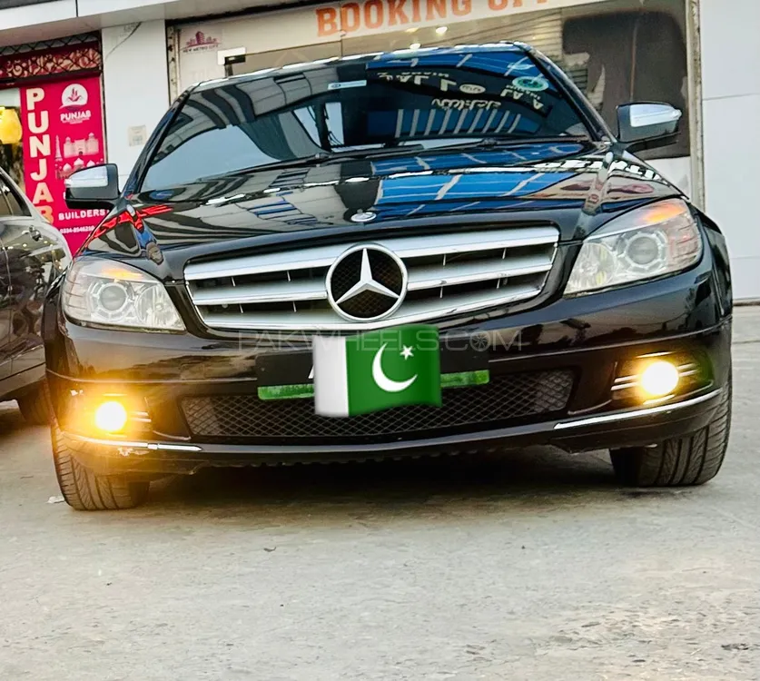 Mercedes Benz C Class 2008 for Sale in Gujar Khan Image-1