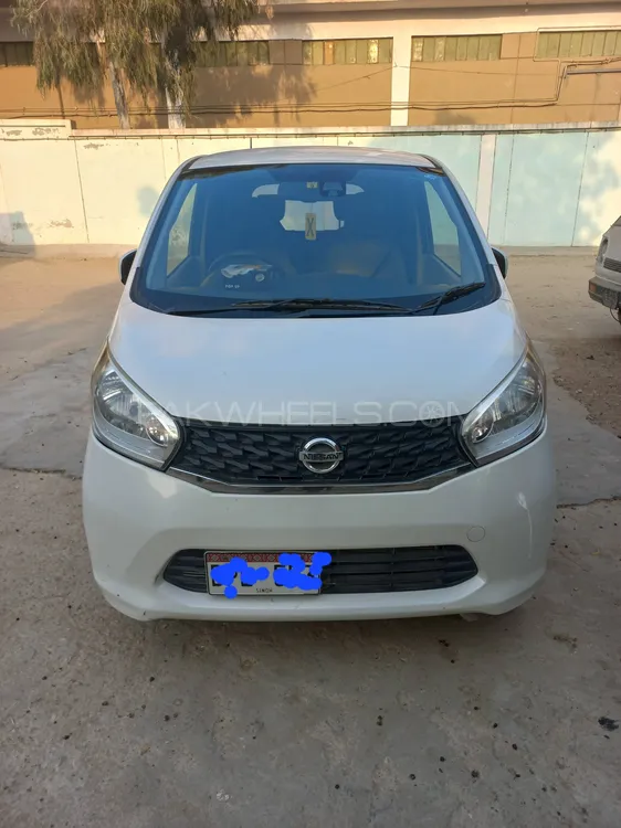 Nissan Dayz 2015 for Sale in Karachi Image-1