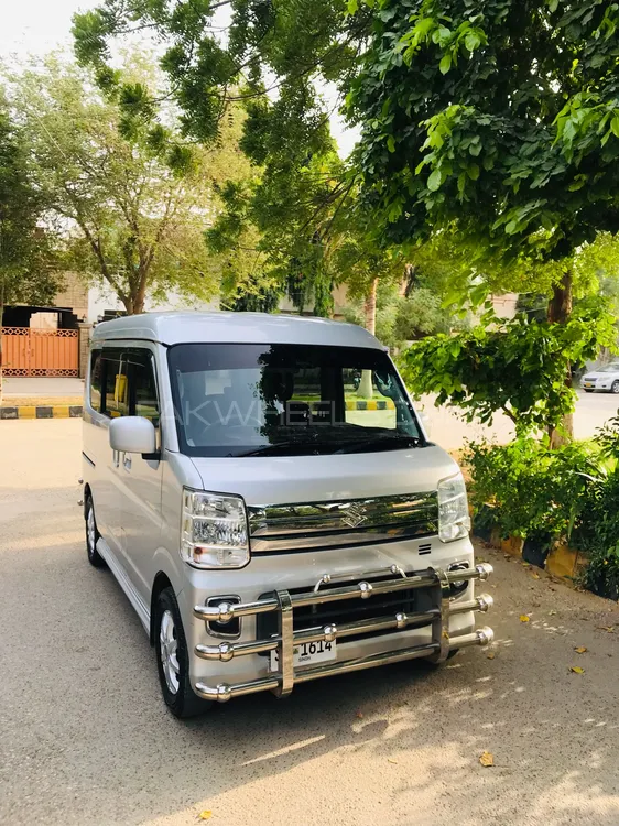 Suzuki Every Wagon 2017 for Sale in Karachi Image-1