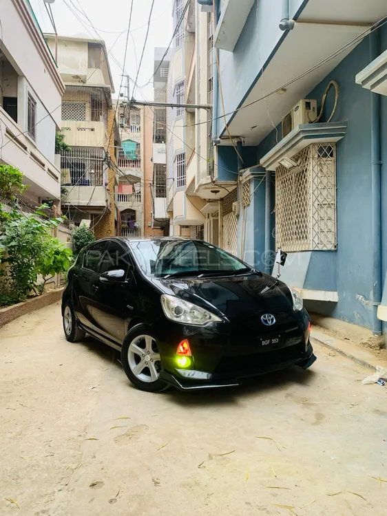 Toyota Aqua 2013 for Sale in Karachi Image-1