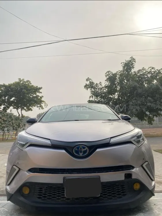Toyota C-HR 2017 for Sale in Lahore Image-1