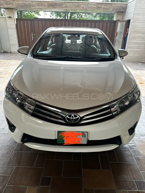 Toyota Corolla 2015 for Sale in Lahore Image-1