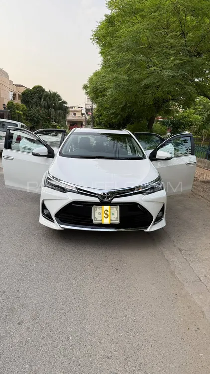 Toyota Corolla 2025 for Sale in Lahore Image-1