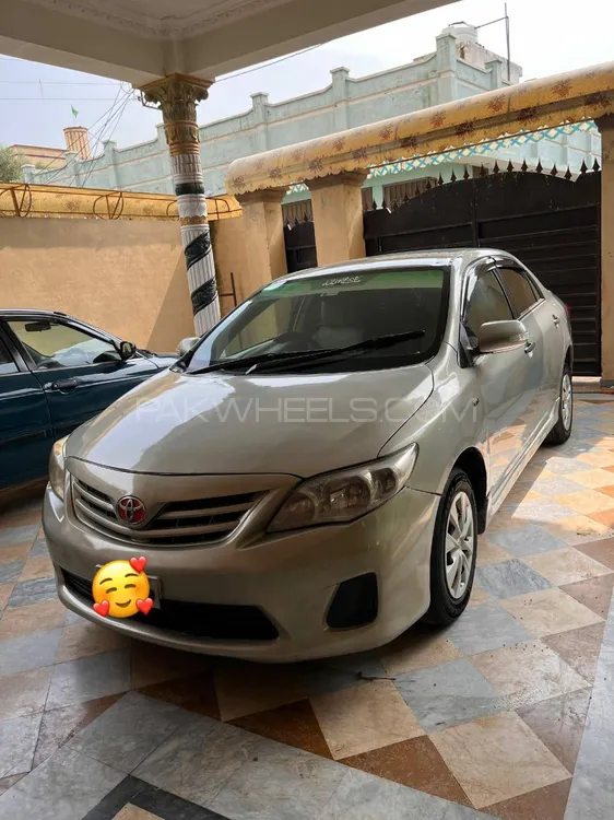 Toyota Corolla 2010 for Sale in Peshawar Image-1