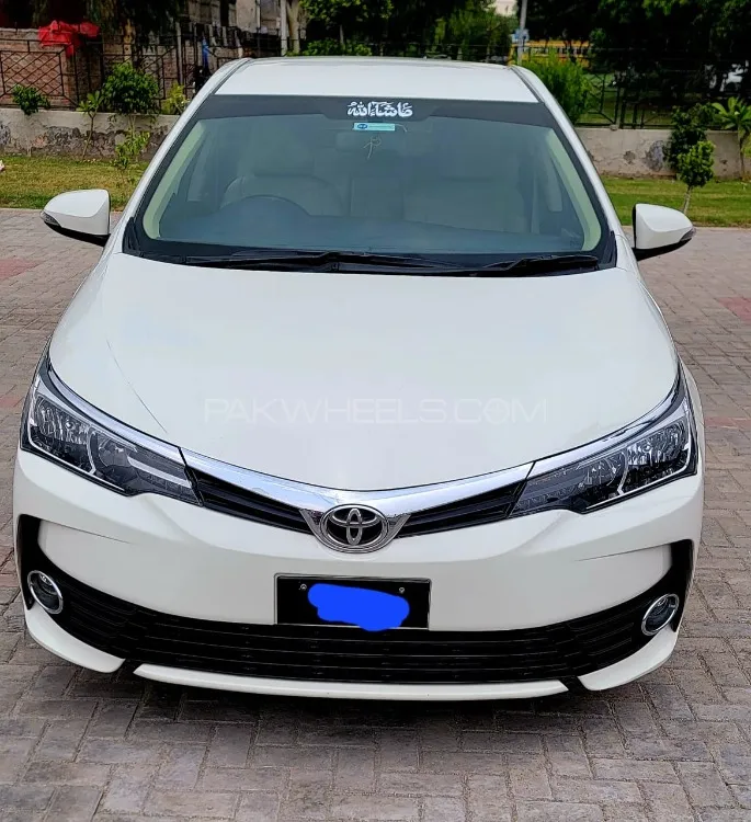 Toyota Corolla 2017 for Sale in Faisalabad Image-1