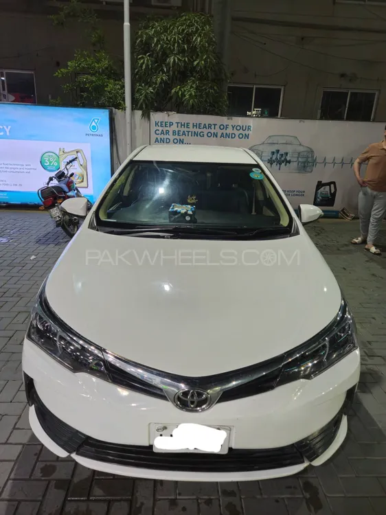 Toyota Corolla 2019 for Sale in Lahore Image-1