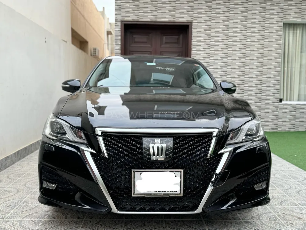 Toyota Crown 2016 for Sale in Karachi Image-1