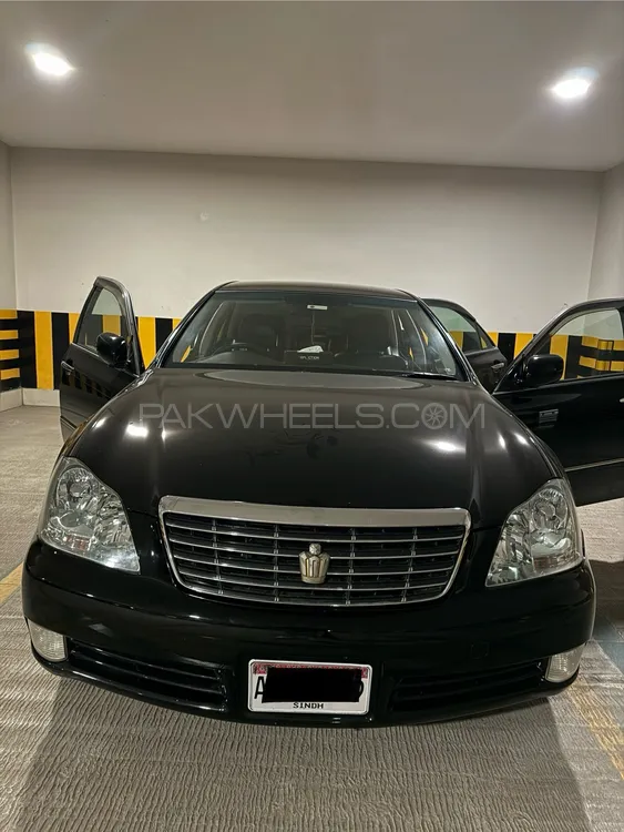 Toyota Crown 2005 for Sale in Karachi Image-1