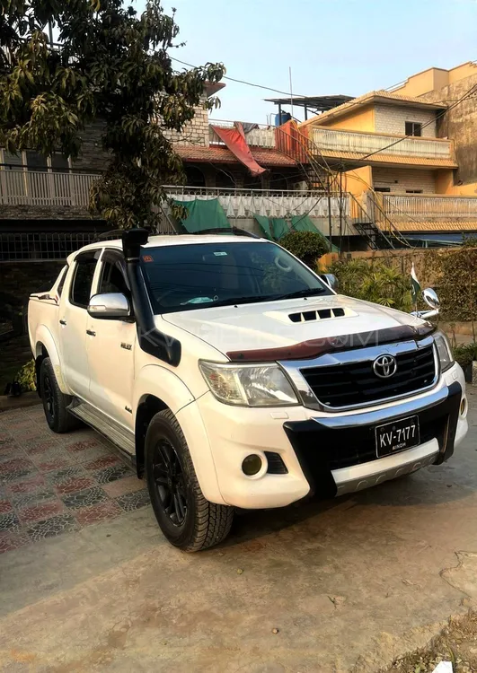Toyota Hilux 2012 for Sale in Rawalpindi Image-1