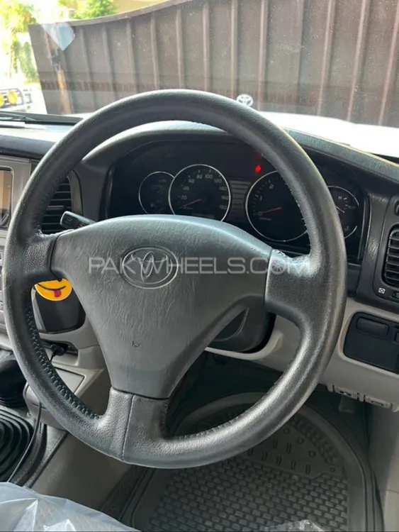 Toyota Land Cruiser 2005 for Sale in Islamabad Toyota Land Cruiser 2005 for Sale in Islamabad Image-8