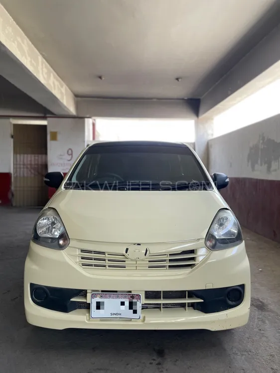 Toyota Pixis Epoch 2012 for Sale in Karachi Image-1