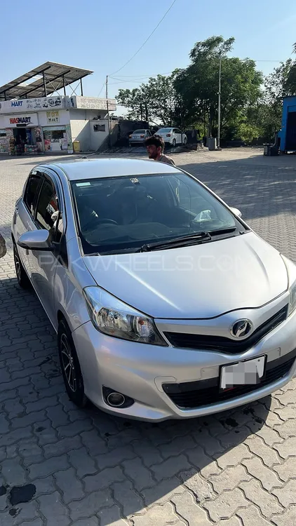 Toyota Vitz 2011 for Sale in Islamabad Image-1