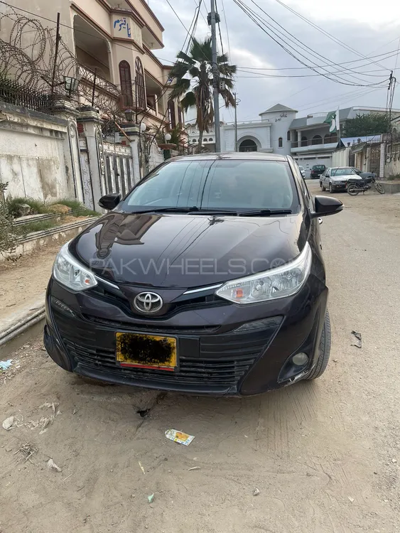 Toyota Yaris Sedan 2021 for Sale in Karachi Image-1