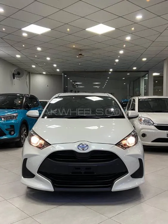 Toyota Yaris Hatchback 2022 for Sale in Multan Image-1