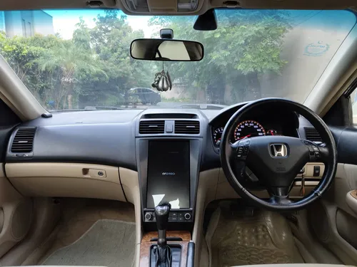 Honda Accord CL9 2003