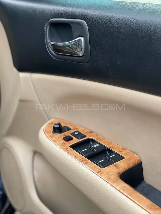Honda Accord 2004 for Sale in Islamabad Honda Accord 2004 for Sale in Islamabad Image-8