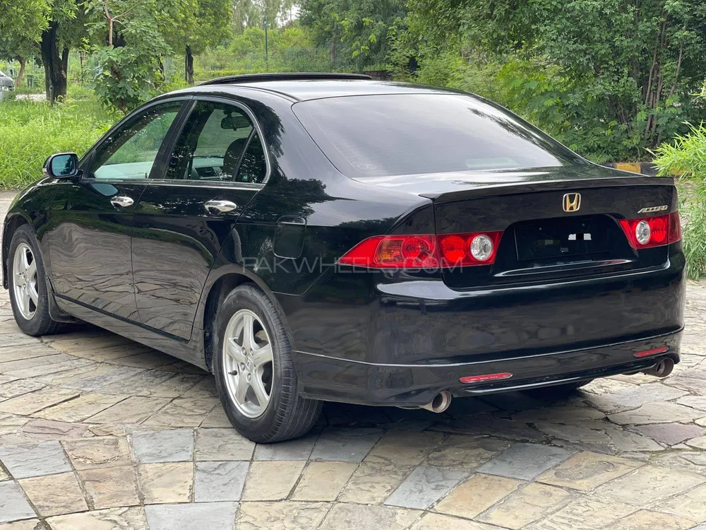 Honda Accord 2004 for Sale in Islamabad Honda Accord 2004 for Sale in Islamabad Image-4