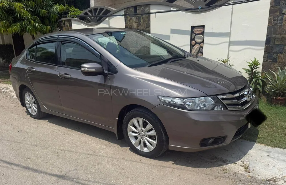Honda City 2016 for Sale in Lahore Image-1