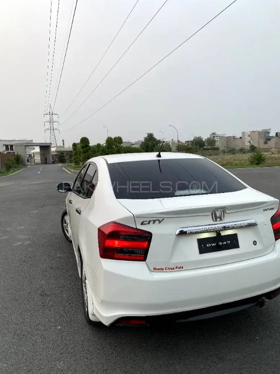 Honda City 2015 for Sale in Faisalabad Image-1