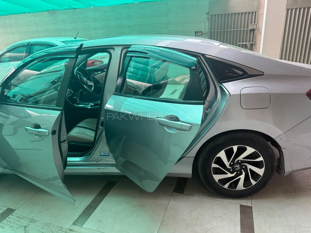 Honda Civic 2018 for Sale in Faisalabad Image-1