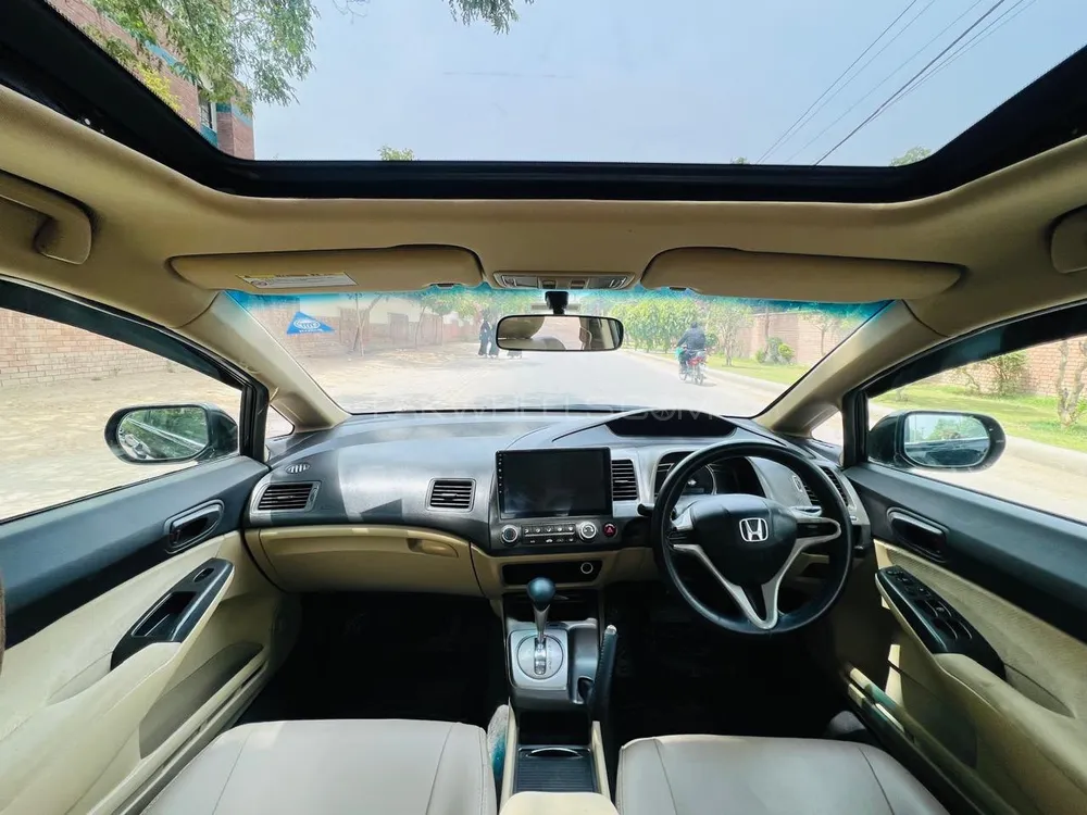 Honda Civic 2012 for Sale in Multan Honda Civic 2012 for Sale in Multan Image-5