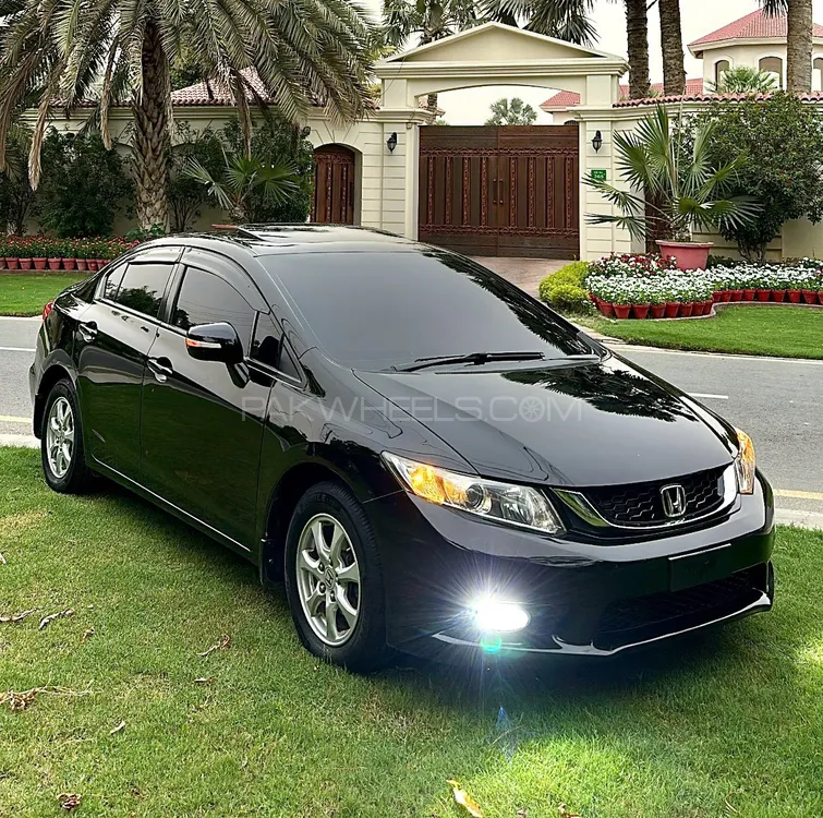 Honda Civic 2013 for Sale in Bahawalpur Image-1