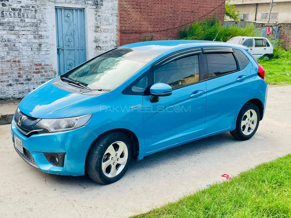 Honda Fit 2014 for Sale in Gujranwala Image-1