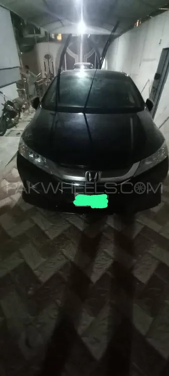 Honda Grace Hybrid 2016 for Sale in Karachi Image-1