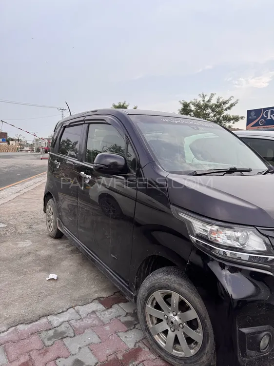 Honda N Wgn 2017 for Sale in Lahore Image-1